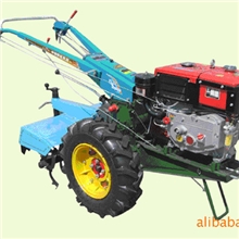 自产自销手扶拖拉机具