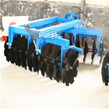 半悬挂液压重耙配套70-120马力阿里耙片供应