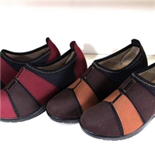 2013年新款女鞋老北京布鞋价格优惠