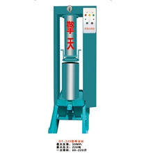 供应QT-220型多功能榨油机全自动榨油机