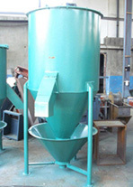 立式混料机饲料混合机粉碎搅拌一体机自吸式粉碎搅拌一体机