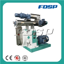 供应饲料机械---SZLH320鸭饲料环模制粒机