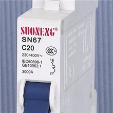 供应小型断路器低压断路器DZ47空气断路器DZ47-63C/D型