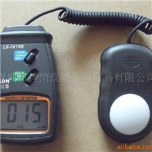 厂家直销新款LX1010B数字照度计