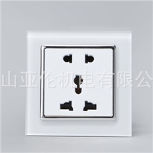 插座厂家批发出售五孔插座之SR-A6C1E-01多功能插座