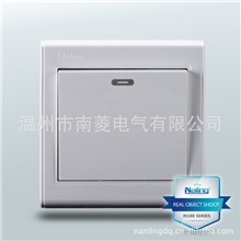 厂家供应南菱N18086墙壁开关插座/工程大板钢架开关