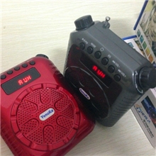 厂家批发便携式教学扩音器插卡音箱高档老人唱戏机特价亏本甩卖