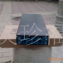 供应8口万能光纤终端盒法兰头耦合器快速连接器