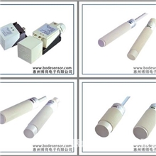 电容式长距离接近开关方形接近传感器，4倍距离电容接近开关