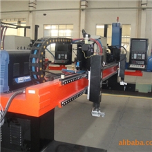 数控切割机，CNC龙门数控火焰切割机，数控火焰等离子切割机