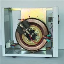 交直流高精密度稳压器