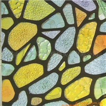 色彩多变的七彩玻璃