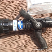 无后坐力多功能消防水枪(图)