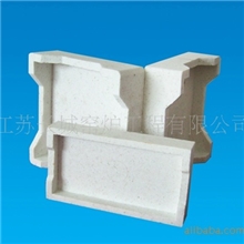 生产销售刚玉莫来石匣钵，碳化硅匣钵，刚玉推板砖，