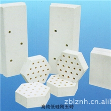 大量提供高纯低硅刚玉砖
