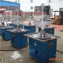 供应厂家直销优质型液体灌装机/瓶装矿泉水灌装机