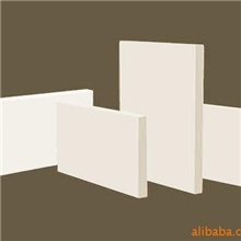 硅酸铝纤维板，硅酸铝纤维棉，珍珠岩，蛭石。