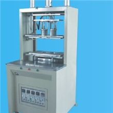 供应内衣机械，内衣设备，文胸机械，文胸模具