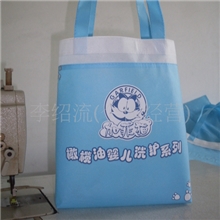 环保无纺布购物袋，卡通礼品袋，资料袋，广告宣传袋等