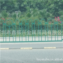 各种甲乙型护栏、隔离栅、塑钢护栏