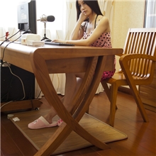 长期供应韩式碳晶地暖韩国进口碳晶脚垫桌垫暖手垫50*60