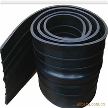 供应河源市300*8mm中埋式橡胶止水带止水带