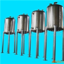 供应定制净水设备、不锈钢容器水箱