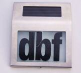 大量供应新型、美观、实用的太阳能门牌号灯