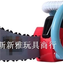 供应光头强双开关电锯带语音、震动（包电）49CM仿真电锯4714