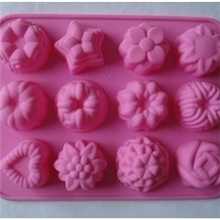 厂家直销订做12孔硅胶蛋糕模具果冻、布丁模具手工皂模，糖果模