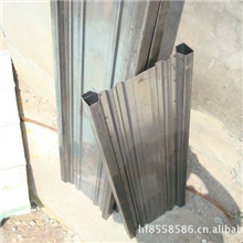 加工各种冷弯型材，异型钢材