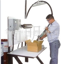 现货供应保温桶发泡机，保温桶发泡欢迎来电咨询