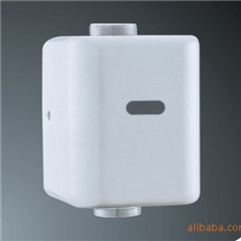 供应明装式大便感应器SE-8826【节水、卫生】全自动冲洗阀