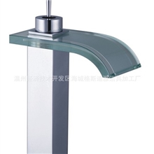 批发四方弯玻璃瀑布龙头方体龙头玻璃龙头宽嘴瀑布龙头