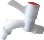 厂家批发塑料快开白色水龙头
