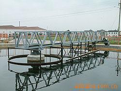 供应周边传动刮泥机、周边全桥刮泥机、周边半桥刮泥机