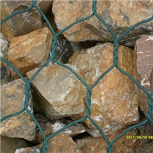 中国最大是石笼网生产基地，石笼网又称格宾网（安平巨辉）