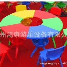 厂家直销新款儿童拼搭桌塑料幼儿园拼搭桌游戏拼搭桌
