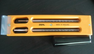 P2520温湿度计英国ZEAL手摇温湿度计、zeal温度计温度湿度计
