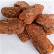 大量供应装饰、装潢专用覆盖打磨松树皮