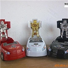 供应警车/手动变形机器人回力变形警车