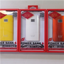 超大容量手机移动电源方便美观