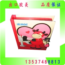 带锁笔记本可爱款加烫红金边B7