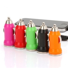 厂家直销iphone汽车充电器子弹头多功能车充电器手机充电器批发