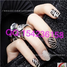 供应美甲贴纸3D美甲钻贴膜指甲带钻贴现货火速发货!!!!