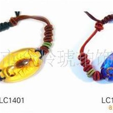 供应[树脂亚克力]昆虫琥珀手链夜光蝎子手链男士手链时尚手链
