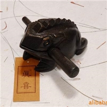 4号招财蛙-黑长期供应批发泰国木雕工艺品泰国实木家居摆设