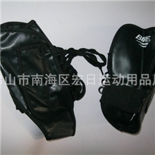 运动滑轮护具批发篮球护踝护具冬季成人轮滑护具