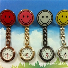 合金笑脸护士表，厂家直销圆形笑脸护士表挂表圆牌护士表