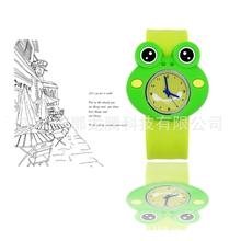 淘气蛋蛋新款男孩女孩炫彩啪啪圈糖果色儿童手表远动手表批发
